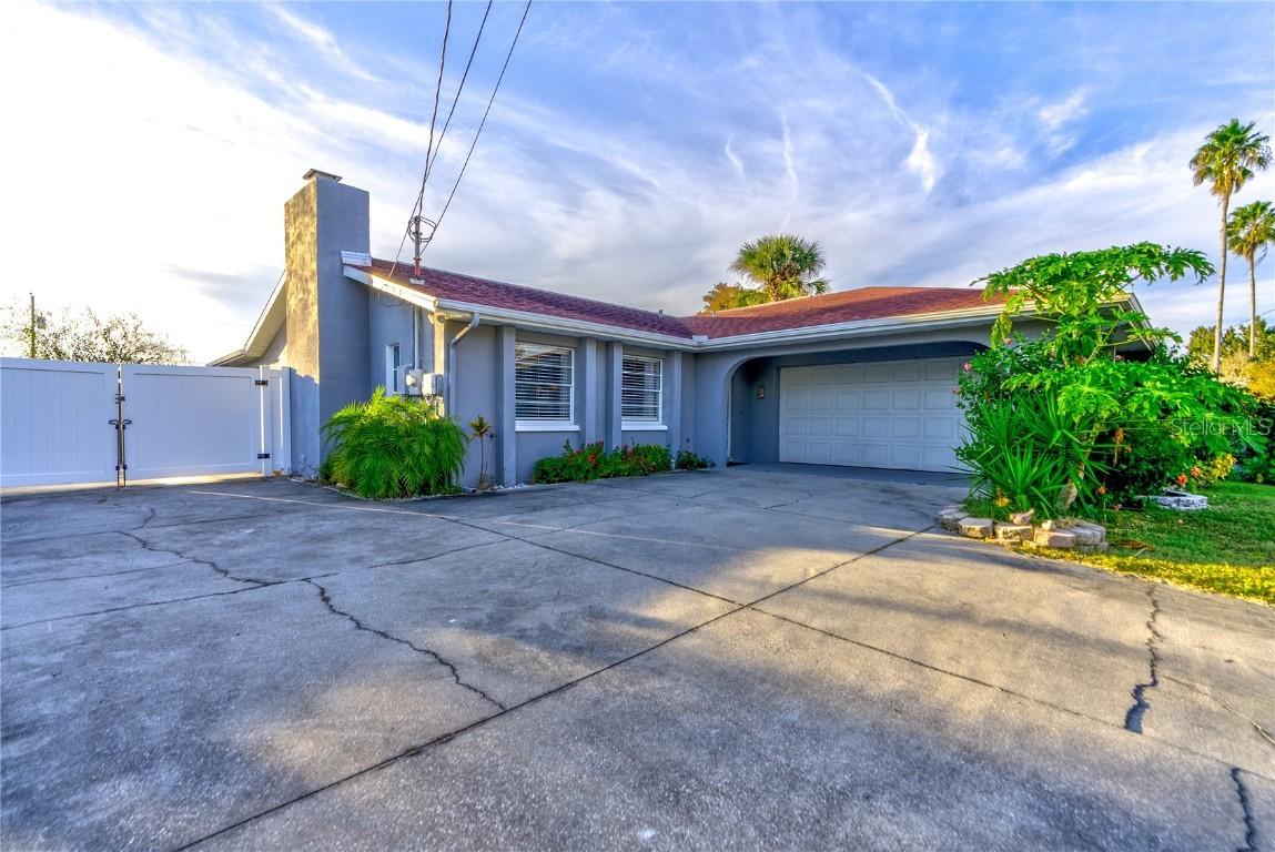 16123 Tree Line Dr., Hudson, FL 34667