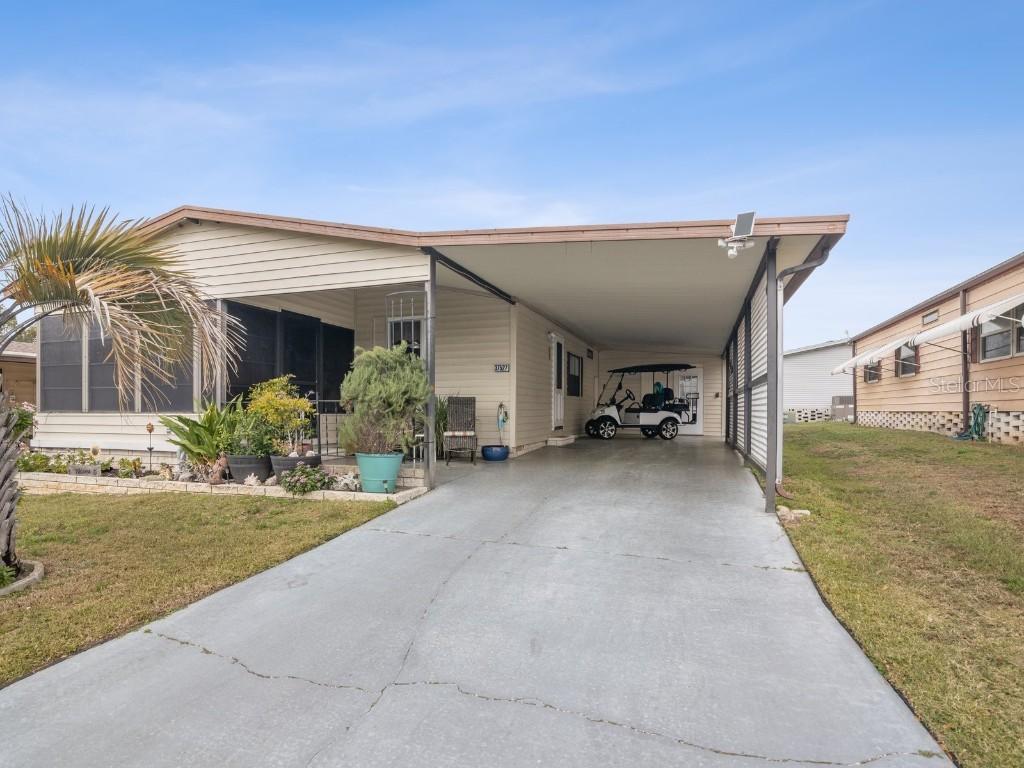 37527 El Sol Ave., Zephyrhills, FL 33541