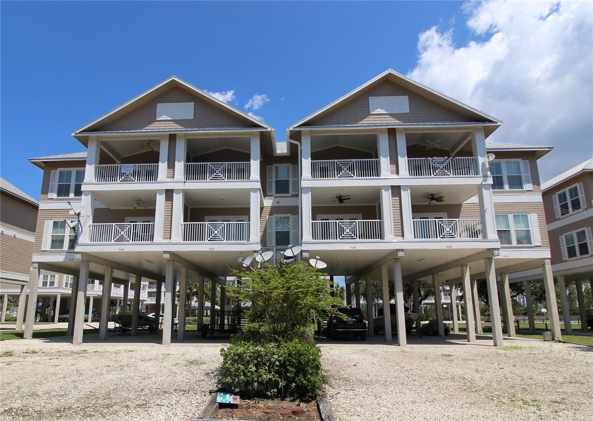 221 3rd Ave. #F-102, Horseshoe Beach, FL 32648