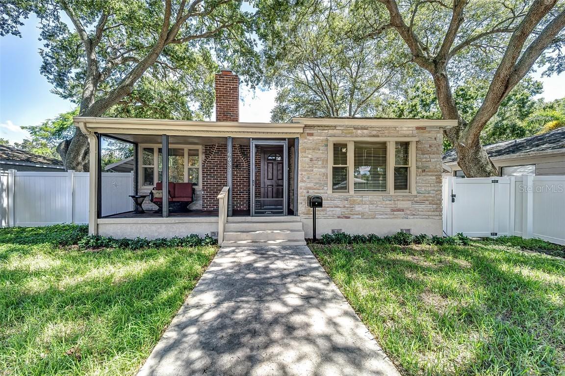 6635 Stewart Ave., St Petersburg, FL 33702