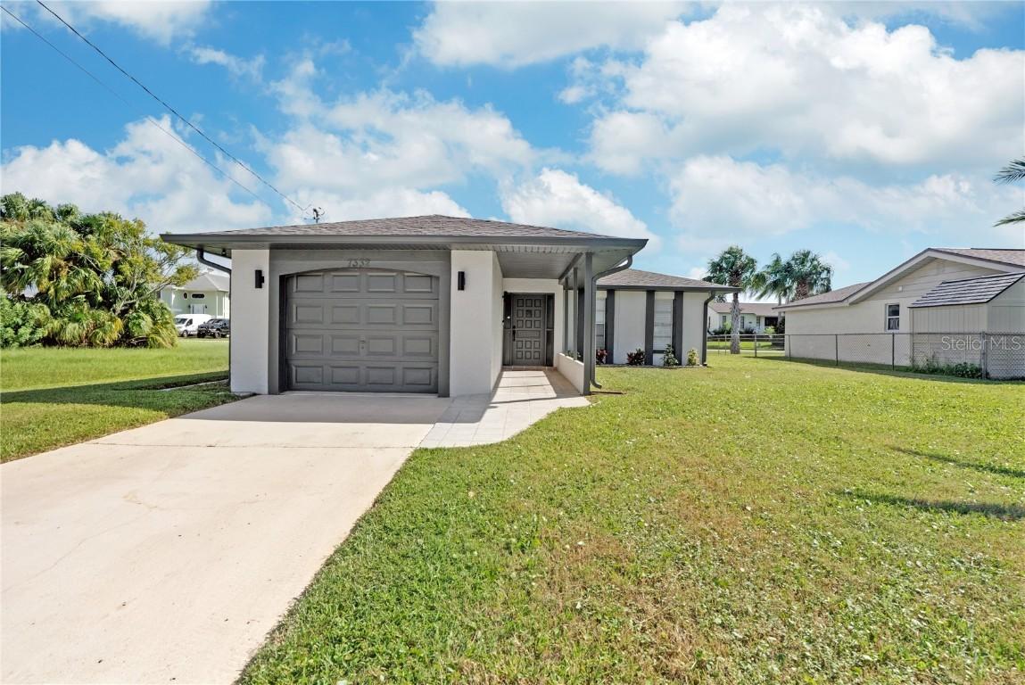 7332 Mako Dr., Hudson, FL 34667
