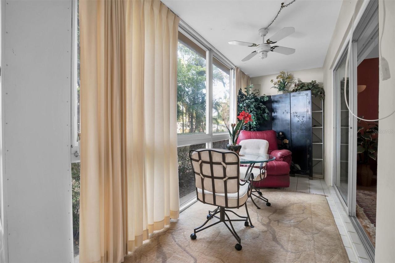 155 Bluff View Dr. #103, Belleair Bluffs, FL 33770
