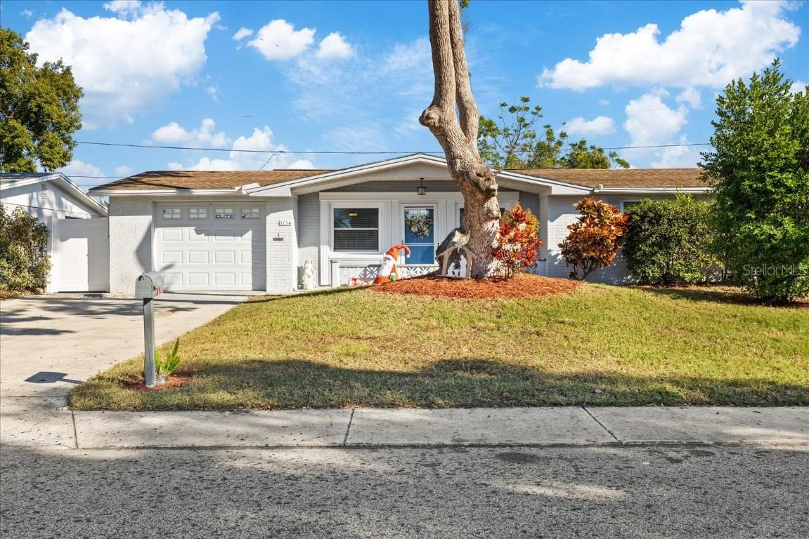 3734 Pensdale Dr., New Port Richey, FL 34652