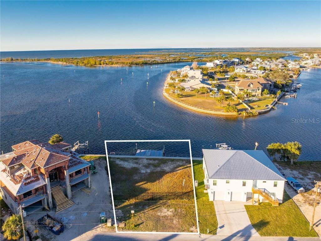 3387 Gulf Winds Cir., Hernando Beach, FL 34607