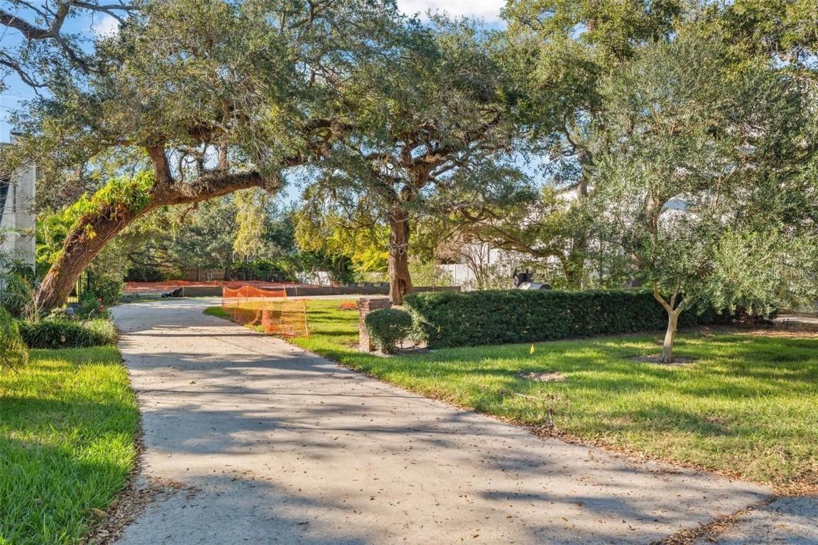 2303 S Hesperides St., Tampa, FL 33629