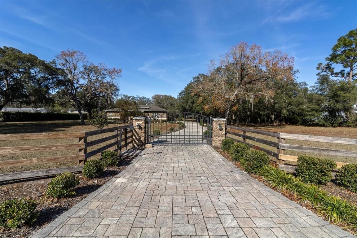 10901 Pinto Dr., Hudson, FL 34669