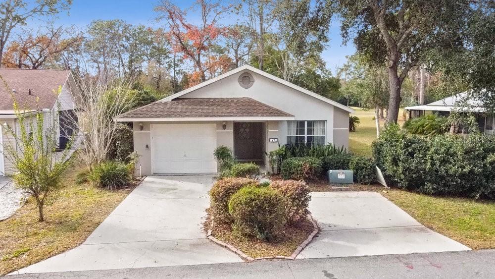 47 Chinaberry Cir., Homosassa, FL 34446