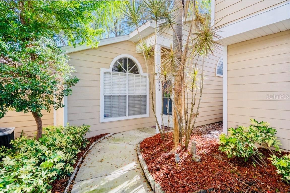2422 Hounds Tr., Palm Harbor, FL 34683