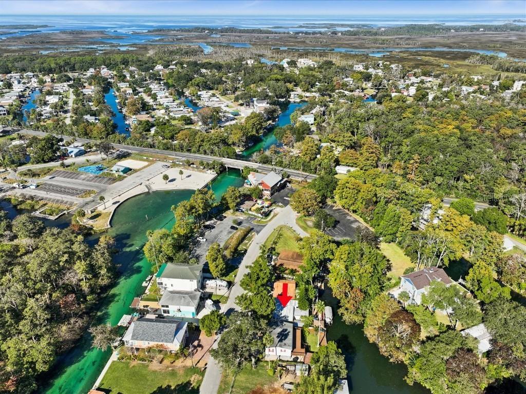 5423 Darlene St., Weeki Wachee, FL 34607