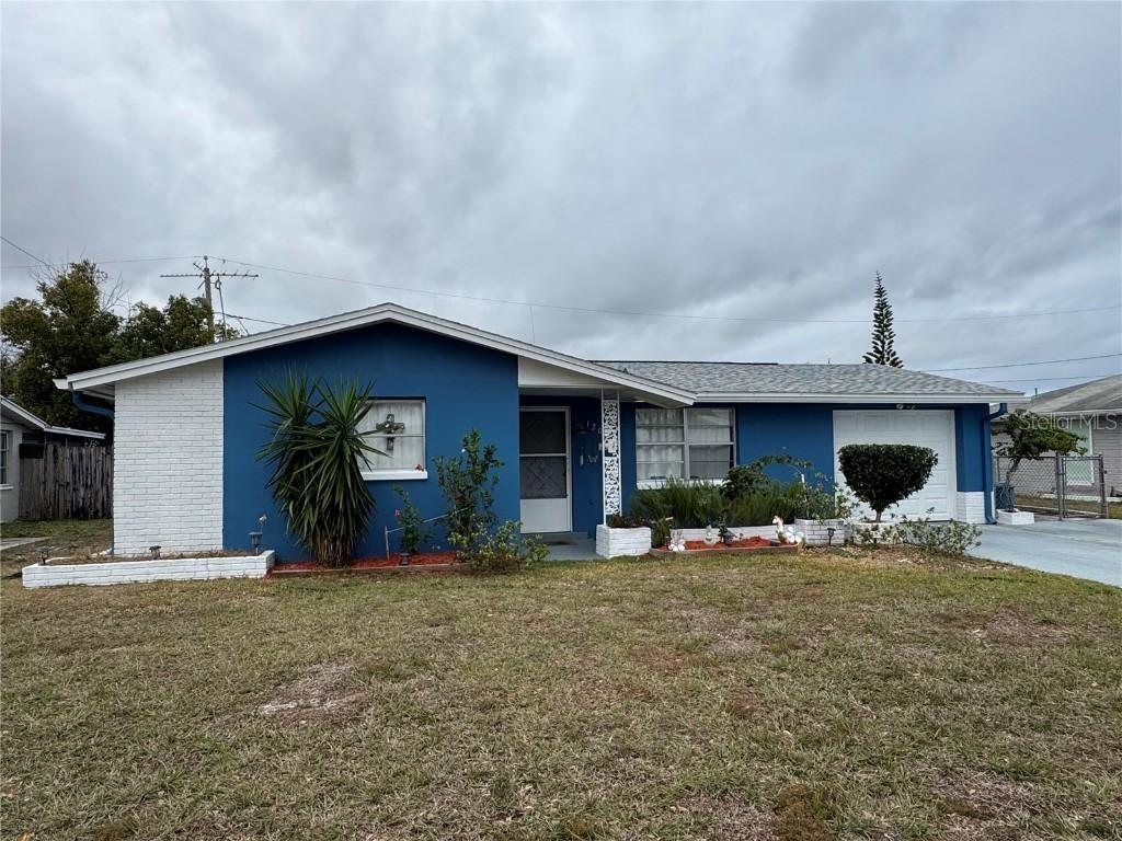 1207 Tamarac Dr., Holiday, FL 34690