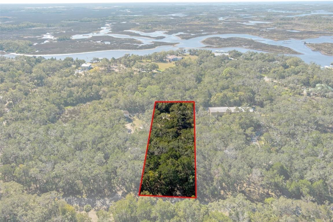 12192 W Standish Dr., Homosassa, FL 34448