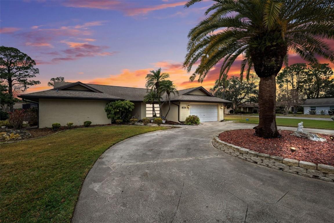 5449 Dahlgren Dr., New Port Richey, FL 34652