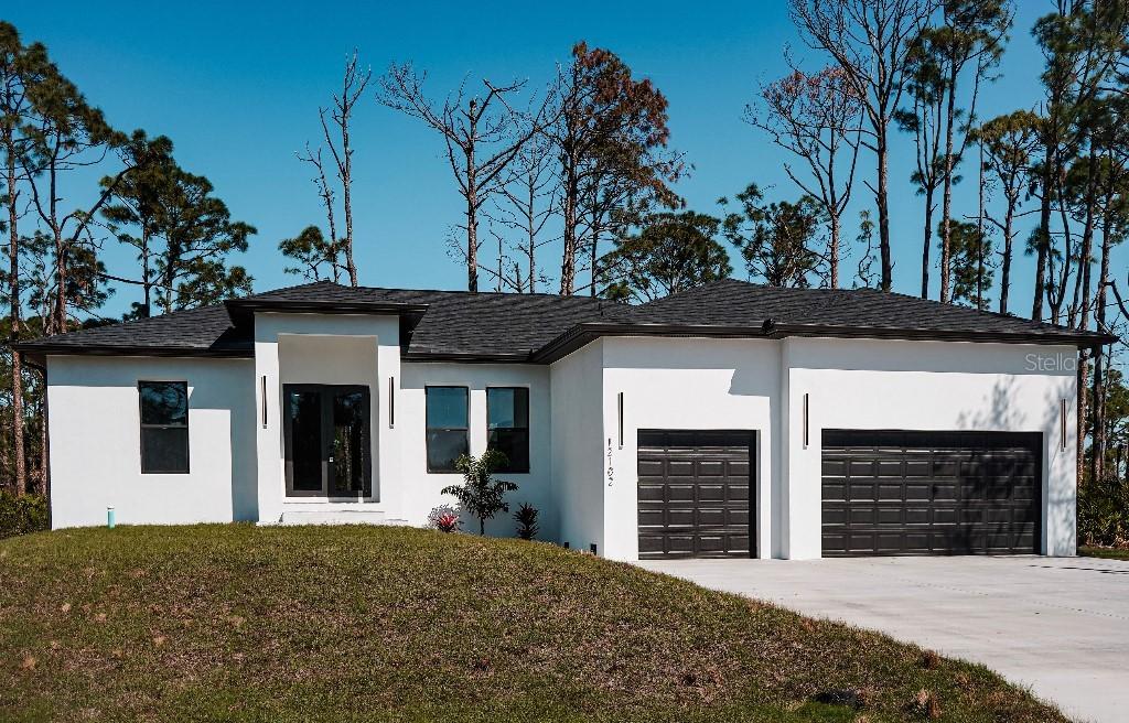 12102 Chapman Ave., Port Charlotte, FL 33953