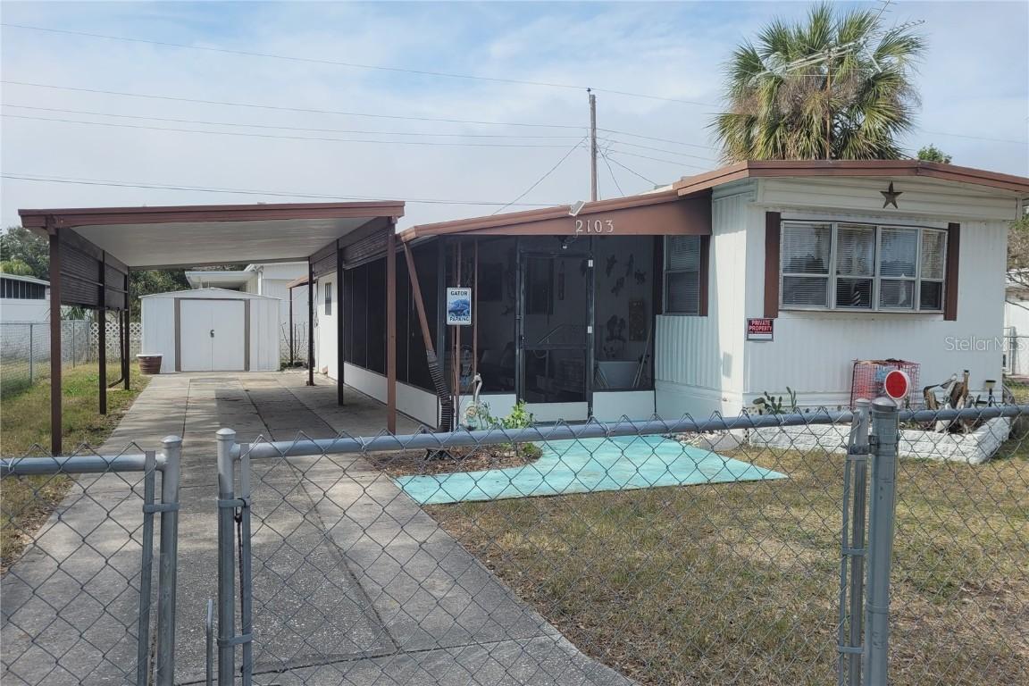 2103 Shady Cove Dr., Holiday, FL 34691
