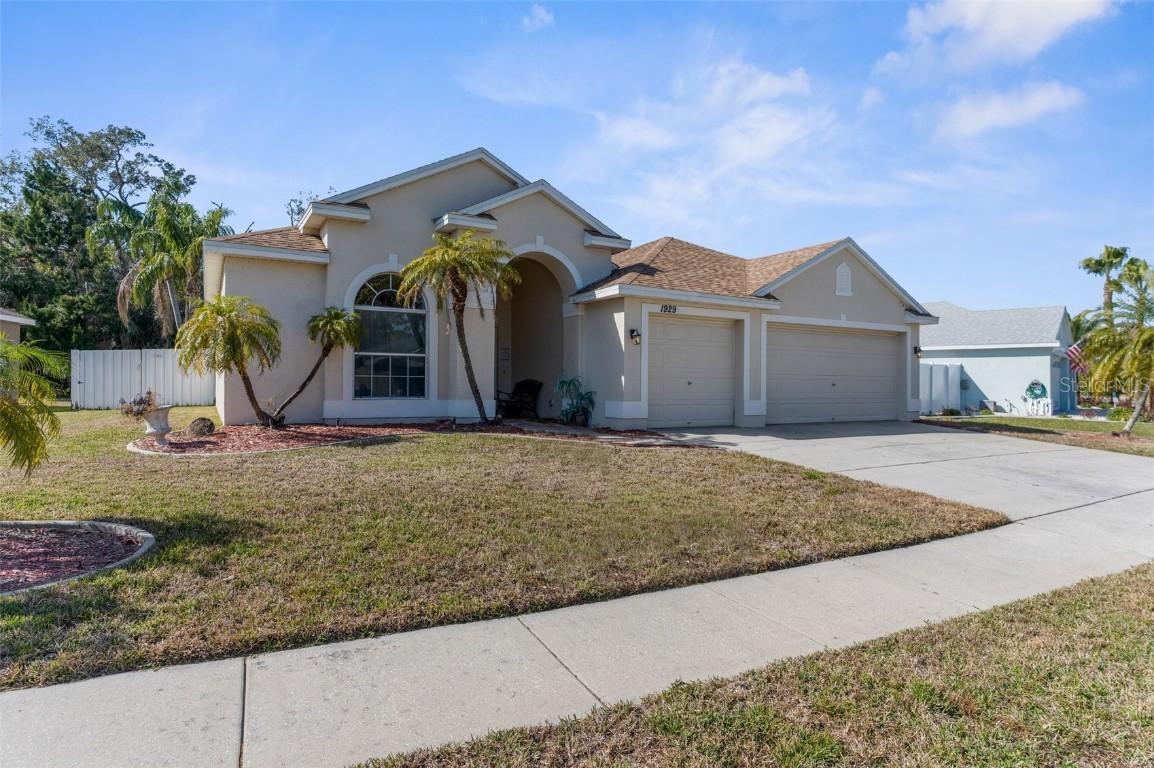 1929 Oswego Dr., Holiday, FL 34691