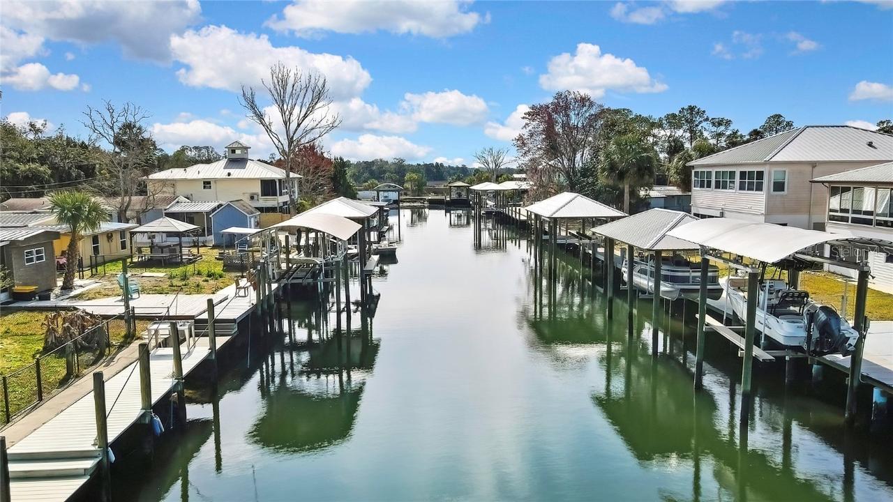 2650 N Comanche Point, Crystal River, FL 34429