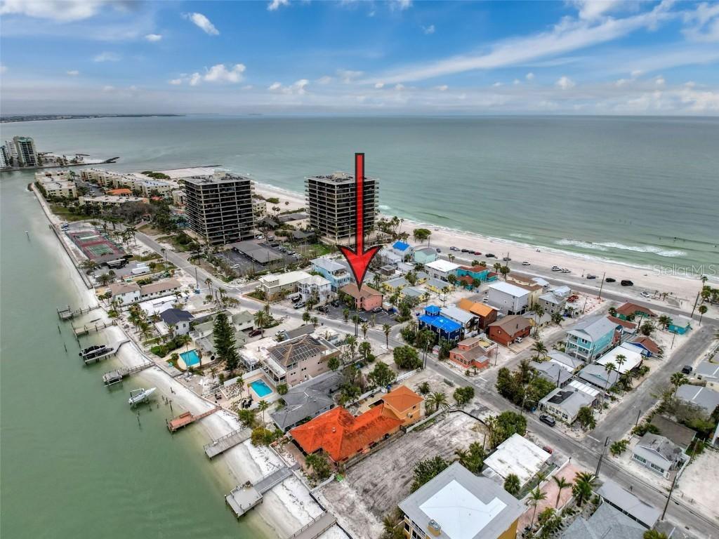 7710 Bayshore Dr. #4, Treasure Island, FL 33706