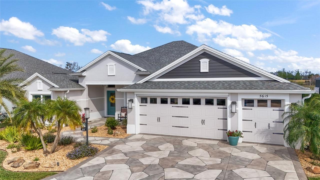5615 Hawkins Dr., The Villages, FL 32163