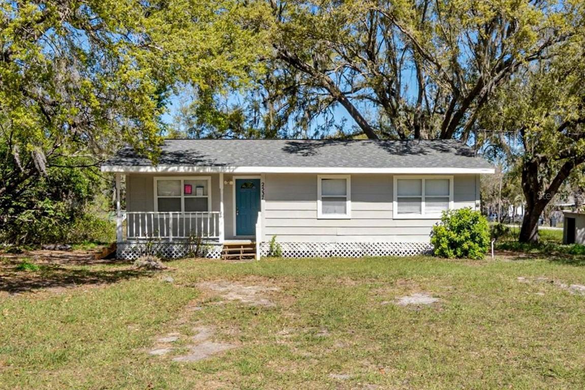 2537 Catfish Ct., Lake Wales, FL 33898