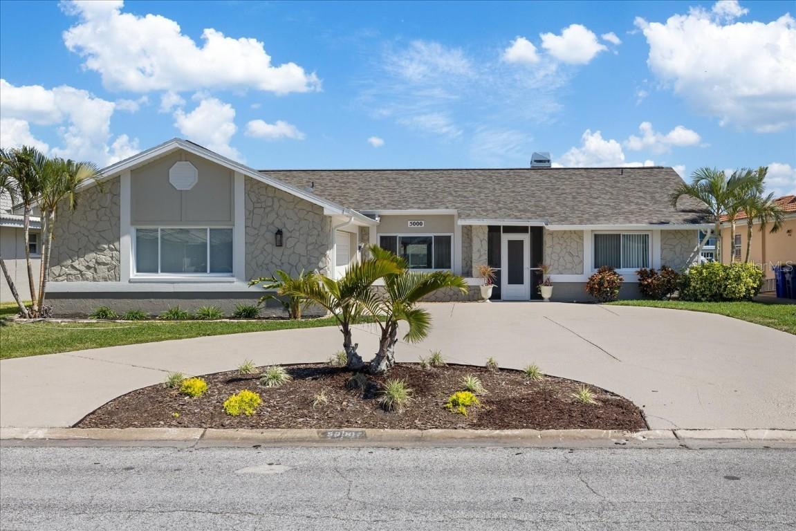 5000 Galleon Ct., New Port Richey, FL 34652
