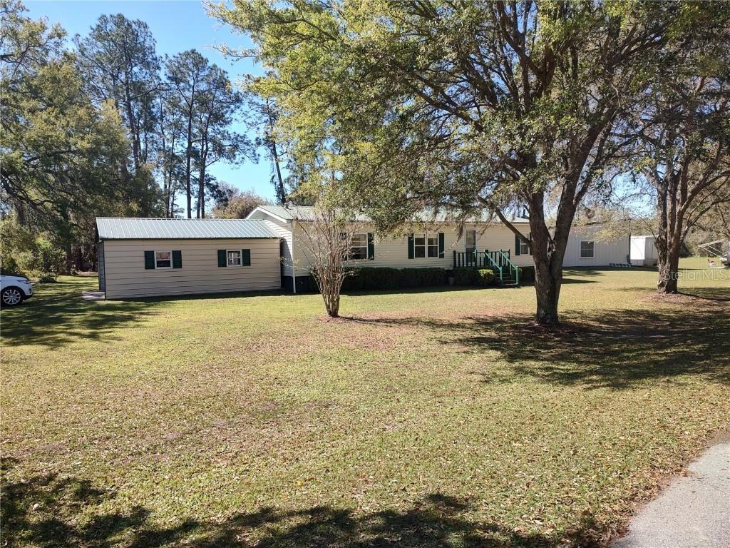 5451 Cr 573, Center Hill, FL 33514