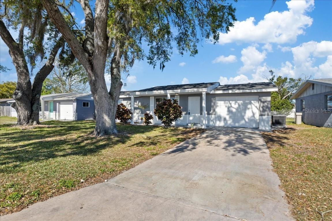 10841 Scenic Dr., Port Richey, FL 34668