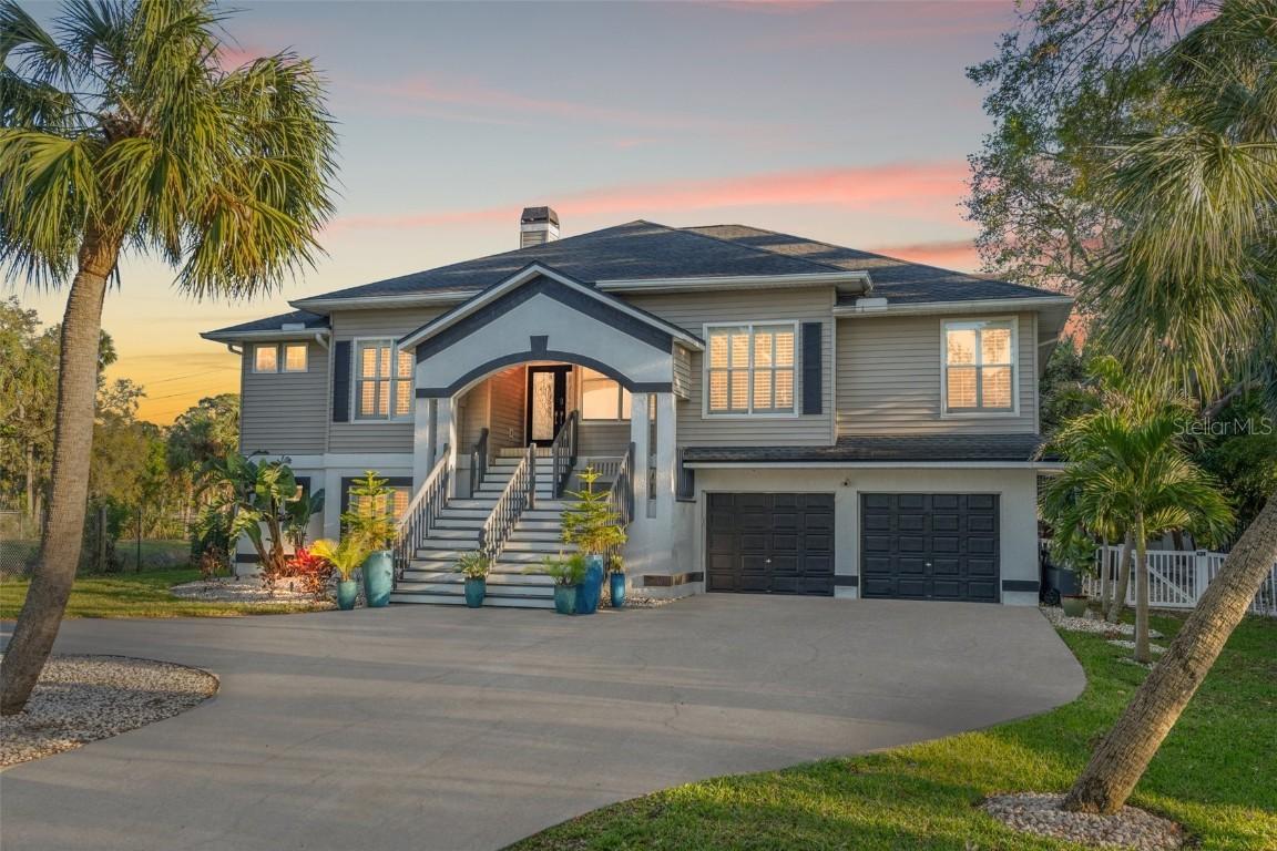 625 Lafayette Blvd., Oldsmar, FL 34677