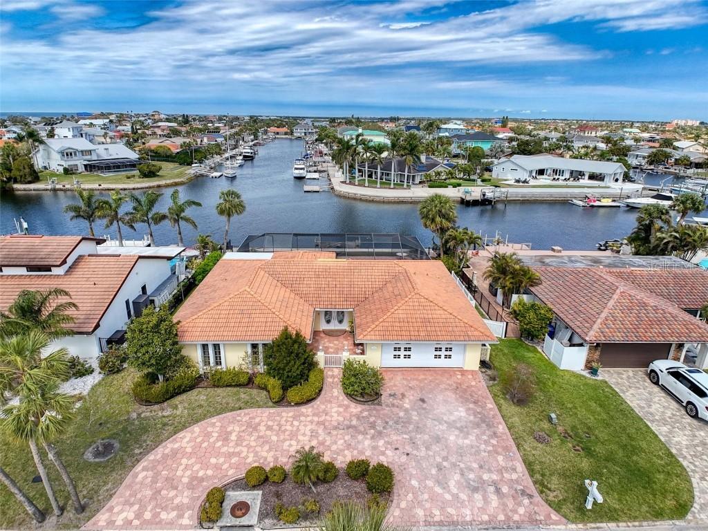 4933 Southshore Dr, New Port Richey, FL 34652