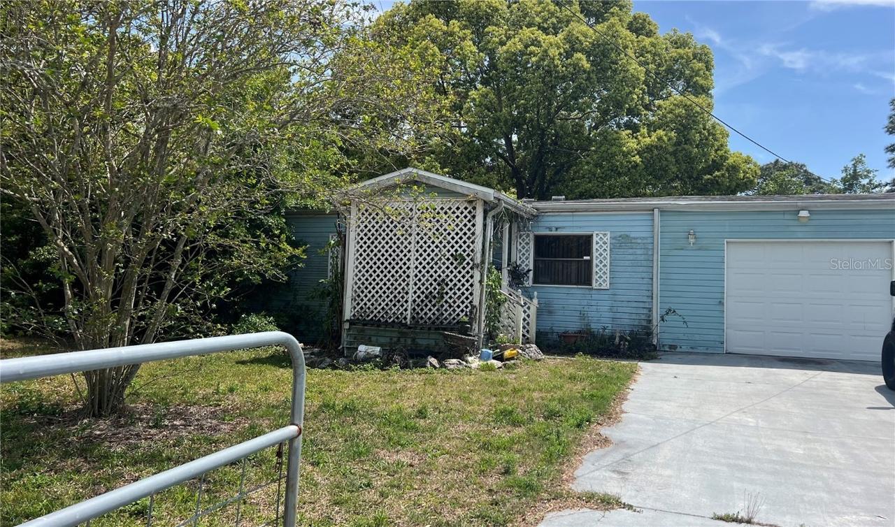 9512 Joe St., Hudson, FL 34669