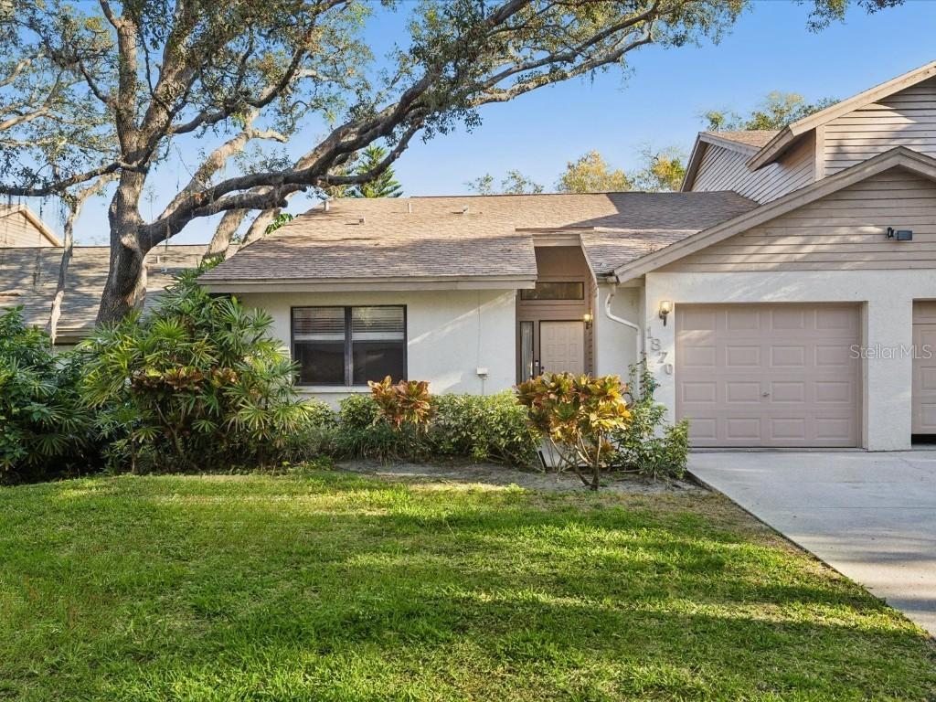 1870 Whispering Way, Tarpon Springs, FL 34689