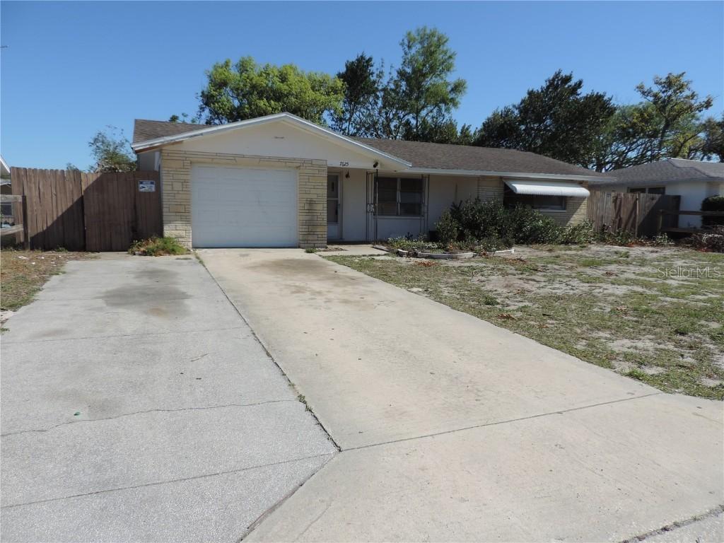 7625 Marechal Ave., Port Richey, FL 34668