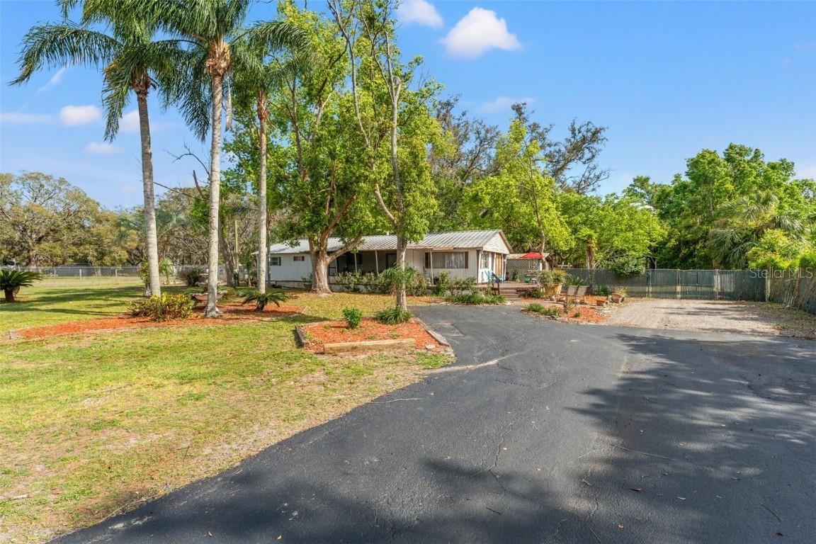 11326 Minnieola Dr., New Port Richey, FL 34654
