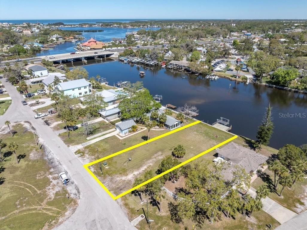 5433 Cotee River Dr., New Port Richey, FL 34652