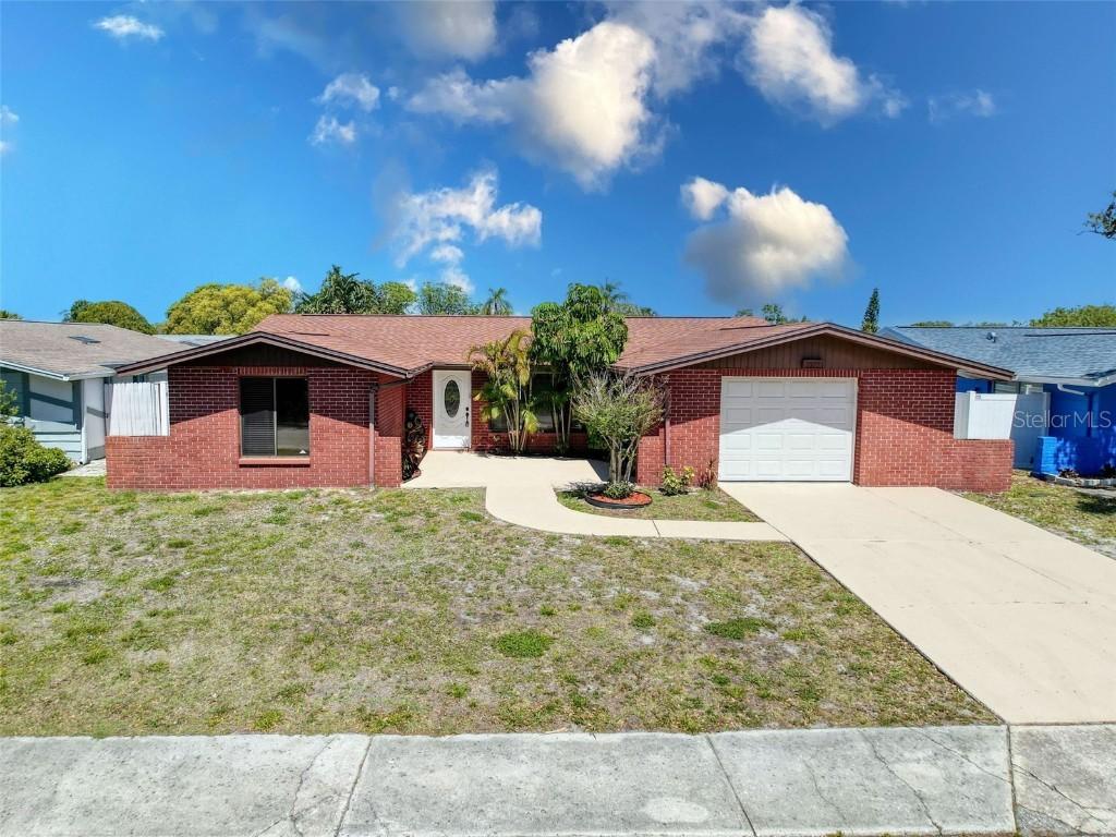 7325 Robstown Dr., Port Richey, FL 34668