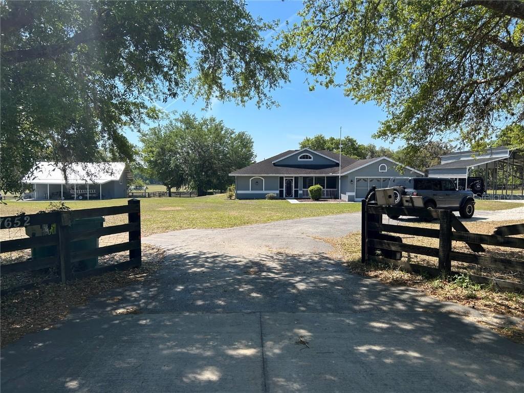 7652 E Derby Oaks Dr. #2, Floral City, FL 34436