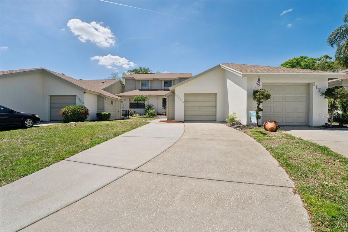 11735 Rolling Pine Ln., Port Richey, FL 34668