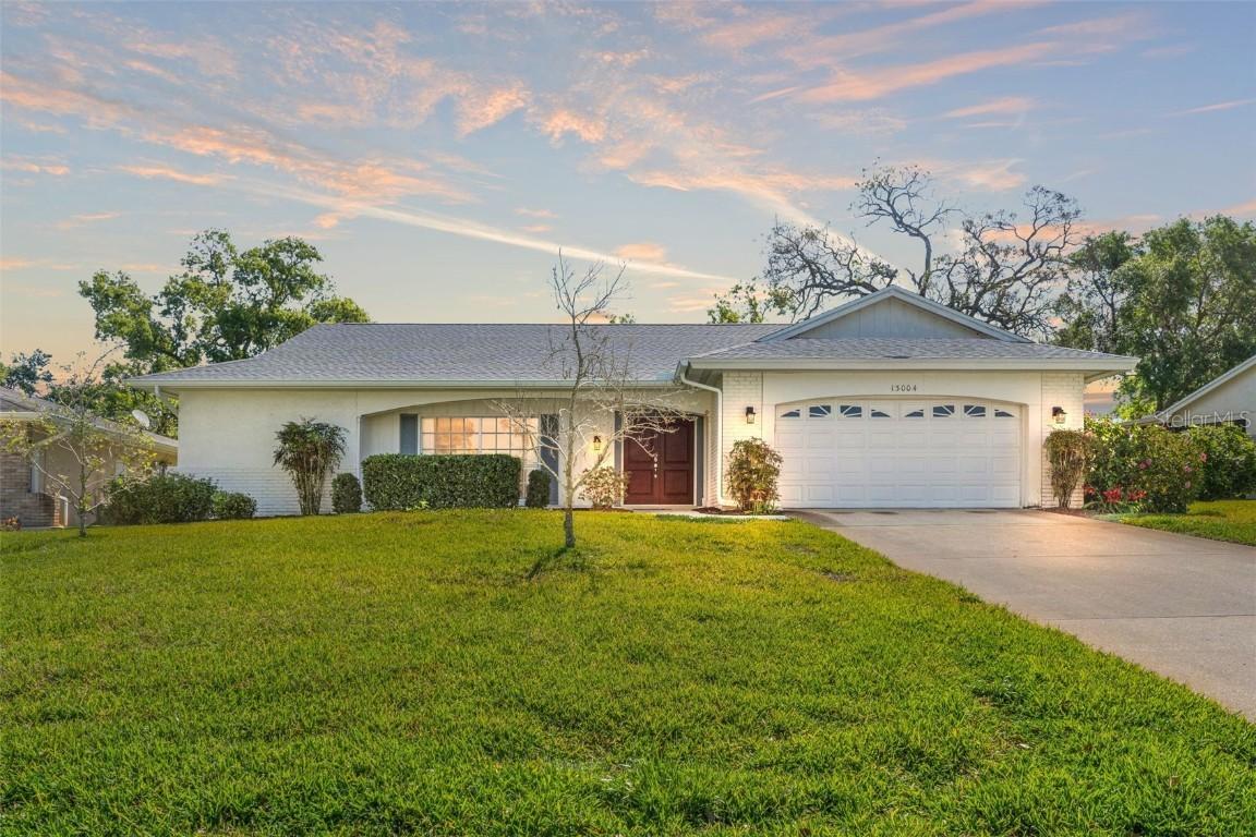 13004 Pebble Beach Cir., Hudson, FL 34667