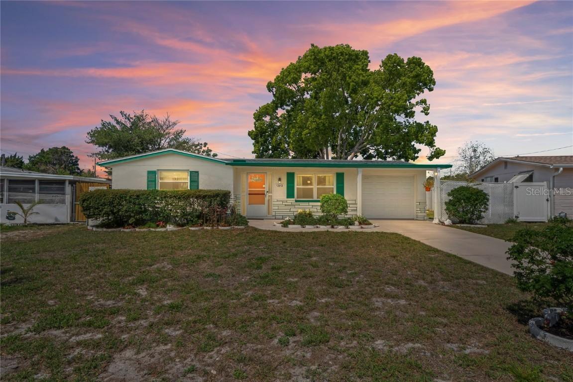 12613 Social Dr., Hudson, FL 34667