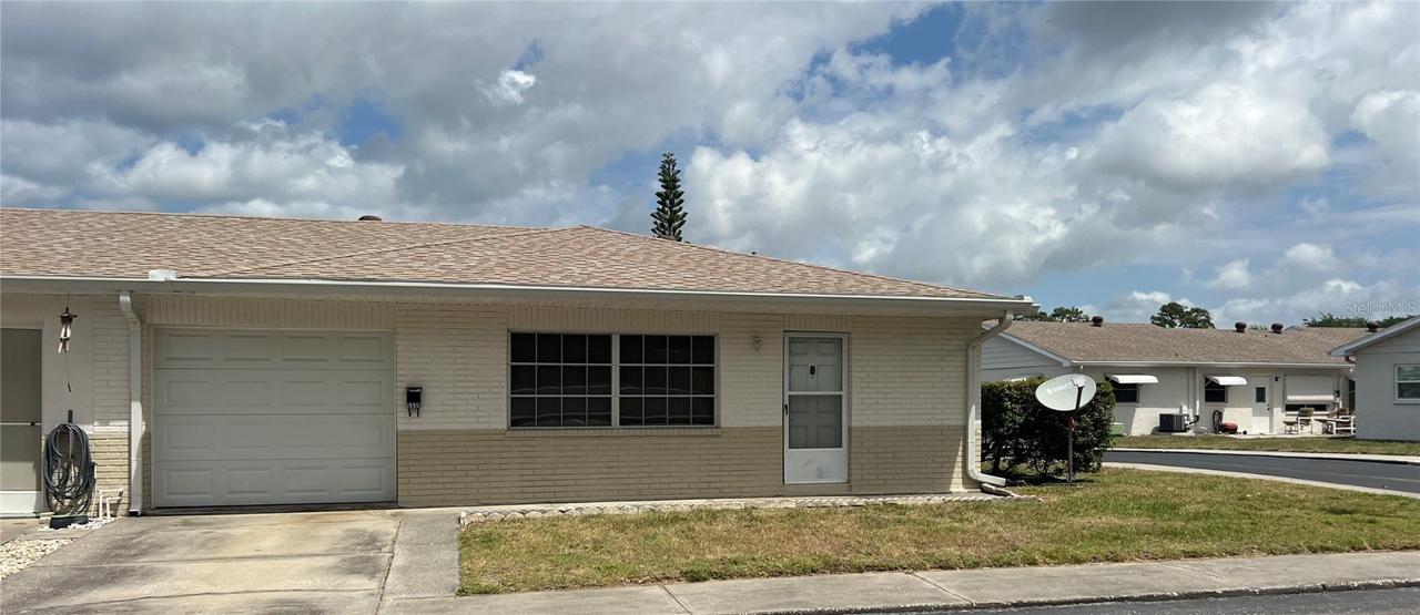 5335 Embassy Ave., New Port Richey, FL 34652