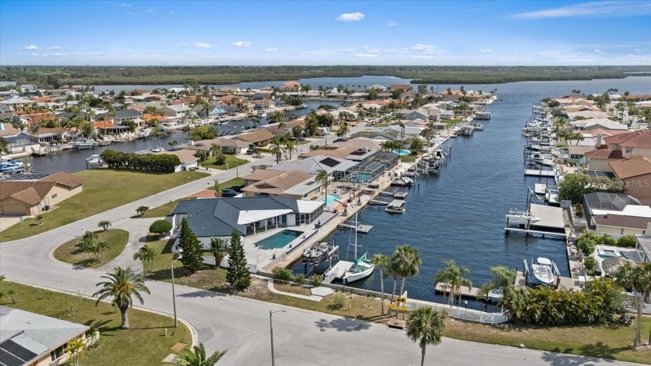 5133 Cabrilla Ct., New Port Richey, FL 34652