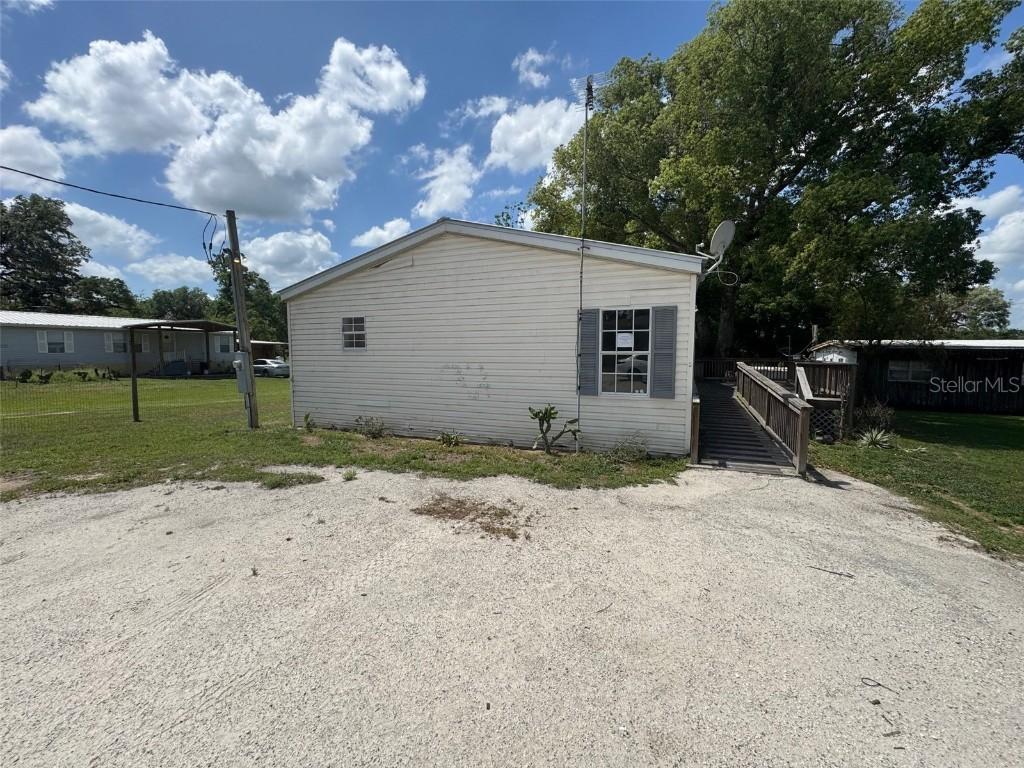 14915 Douglas St., Dade City, FL 33525