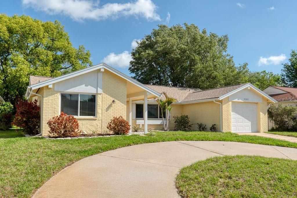 8505 Lincolnshire Dr., Hudson, FL 34667