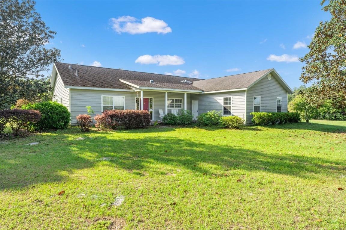 26000 Bayhead Rd., Dade City, FL 33523