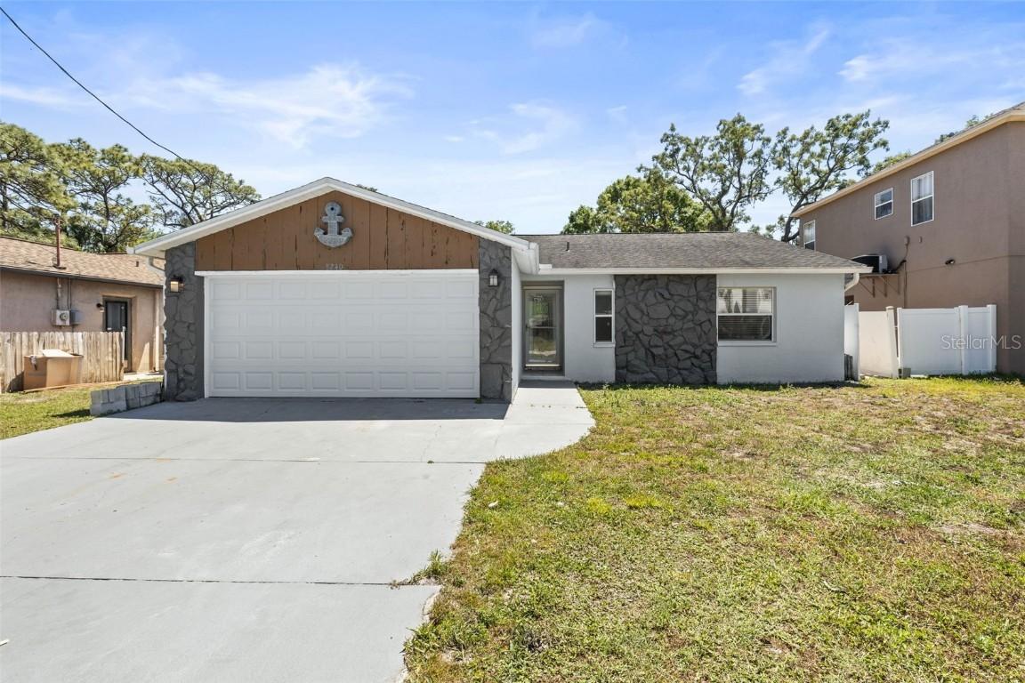 8240 Gulf Way, Hudson, FL 34667