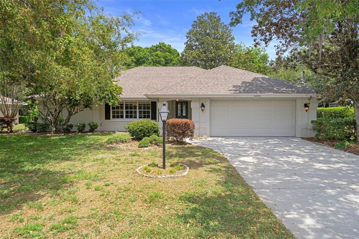 6095 W Douneray Loop, Crystal River, FL 34429