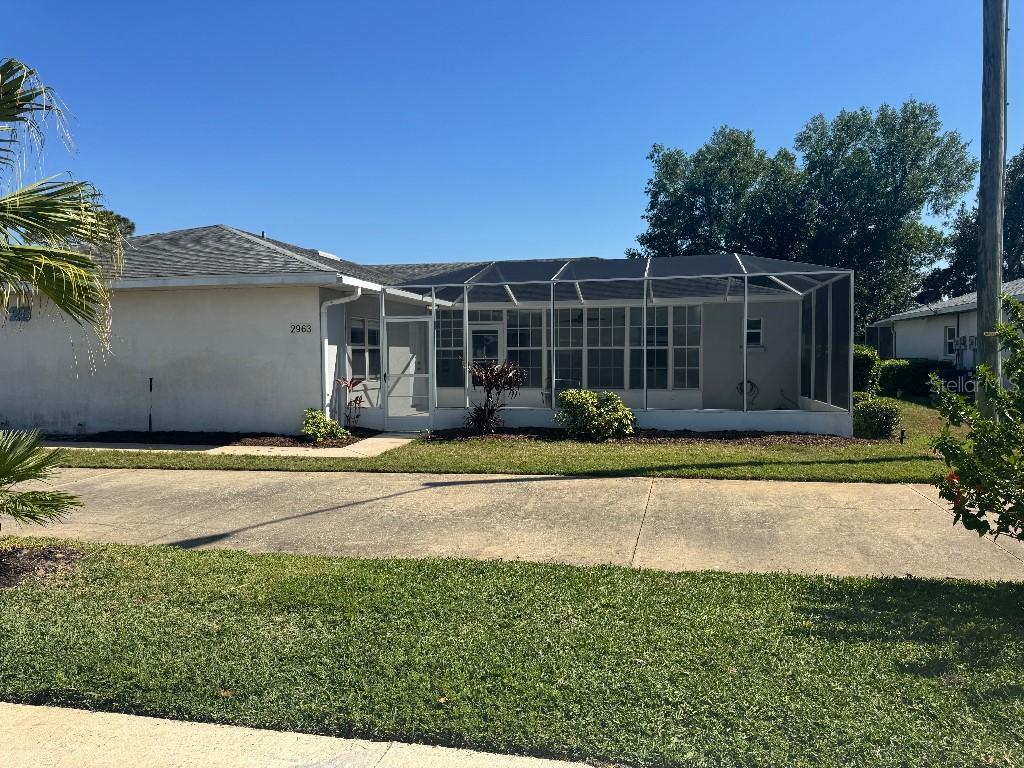 2963 Poplar Ave., Leesburg, FL 34748