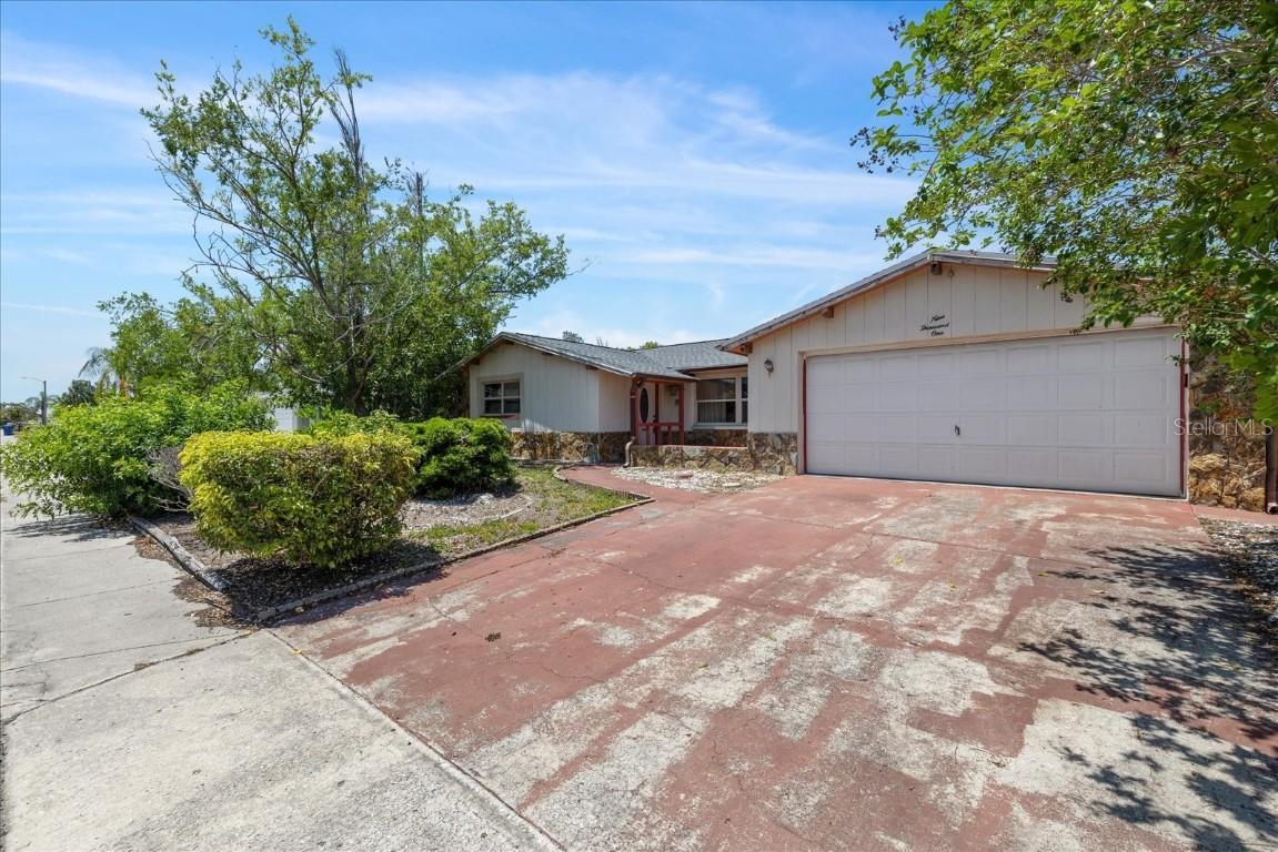 9001 Lido Ln., Port Richey, FL 34668