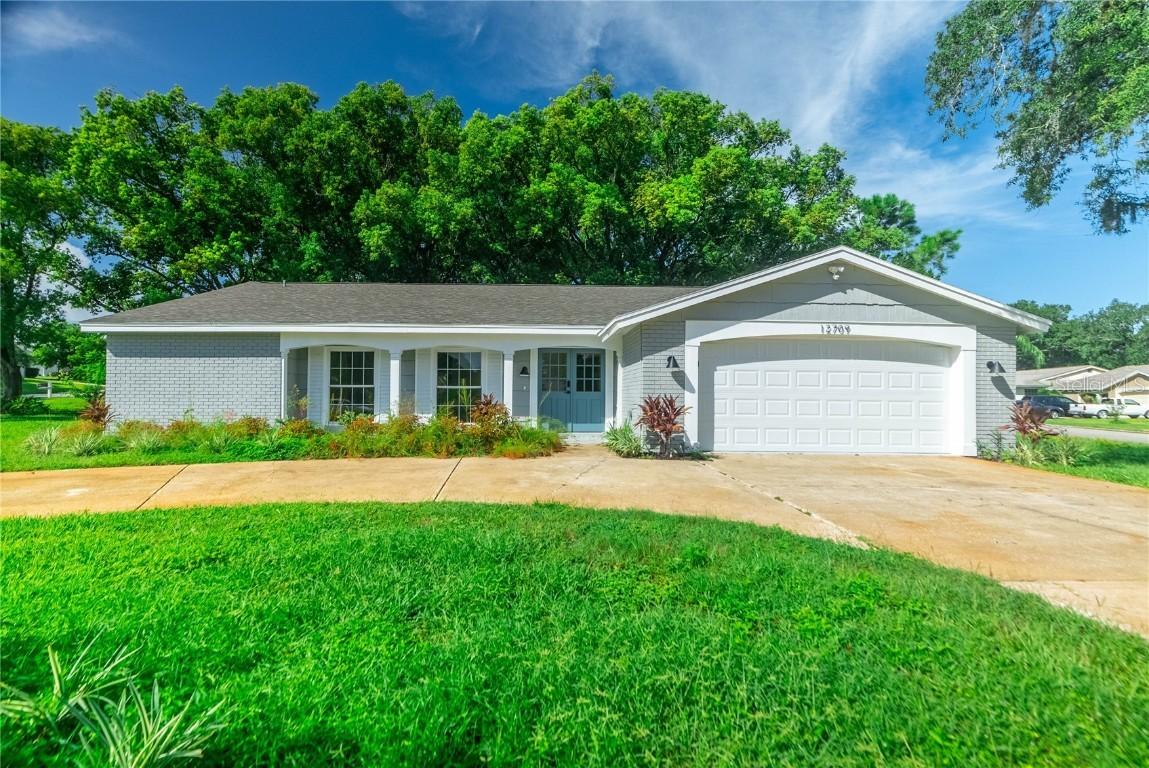 12709 Castleberry Ct., Hudson, FL 34667