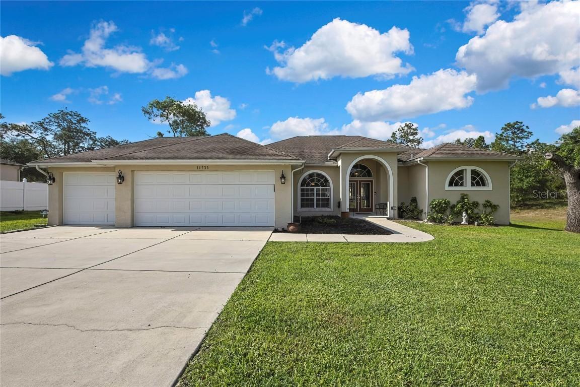 11336 Flower Ave., Weeki Wachee, FL 34613