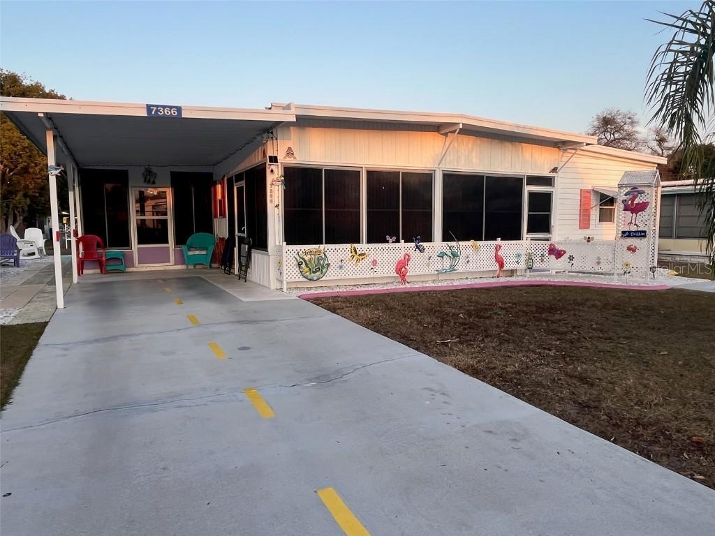 7366 First Loop Ave., Brooksville, FL 34613